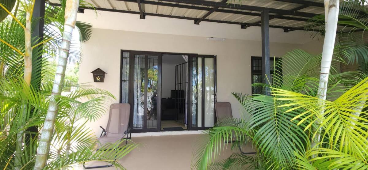 Residence Frangipane Pereybere Beach Exterior foto
